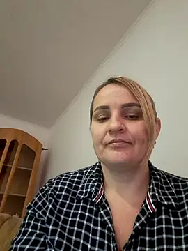 Malichkaanna30 online show from 02-15-25, 08:54