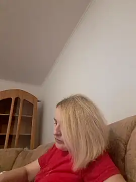 Malichkaanna30 online show from 02-15-25, 06:33