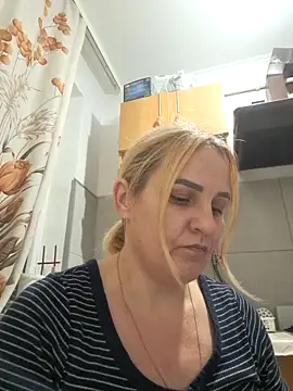 Malichkaanna30 online show from 11-27-25, 03:03