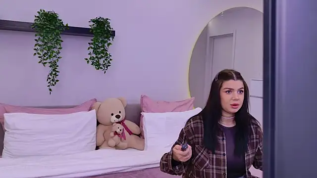 MelanieCarterr online show from 09-27-25, 04:12