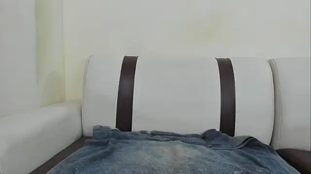 lunainsane58 online show from 04-11-26, 09:30