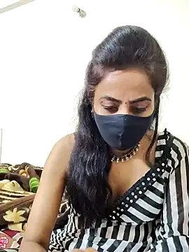 Snapshot of Raat_ki_rani_ chatting on 01-10-25, 12:06 Raat ki rani online show from 01-10-25, 12:06