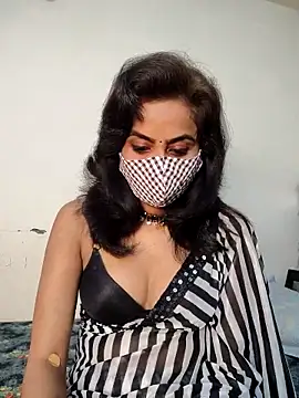 Snapshot of Raat_ki_rani_ chatting on 02-25-25, 10:15 Raat ki rani online show from 02-25-25, 10:15