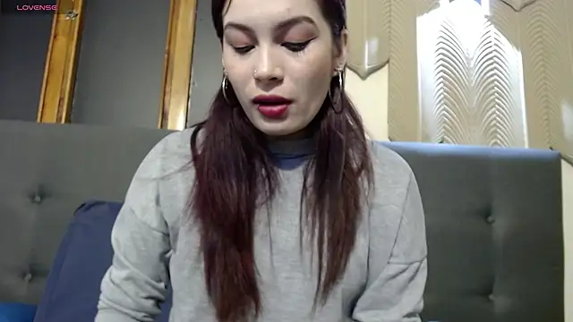  yuyi online show from 10-15-25, 10:32