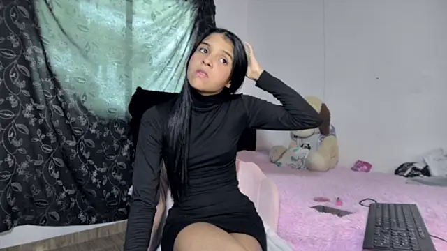 Michi sexy online show from 04-06-26, 02:29