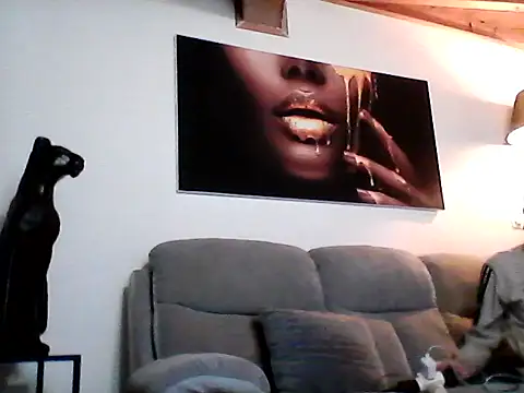 Bigkisslove online show from 04-02-26, 12:08