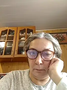 IrinaSweet54 online show from 12-18-24, 10:30