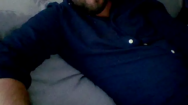 Snapshot of bobotatto chatting on 04-23-26, 02:46 bobotatto online show from 04-23-26, 02:46