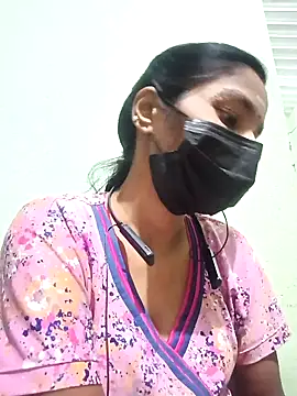 Snapshot of anusiya01 chatting on 01-04-25, 05:26 anusiya01 online show from 01-04-25, 05:26