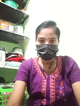 Snapshot of anusiya01 chatting on 02-12-25, 03:49 anusiya01 online show from 02-12-25, 03:49