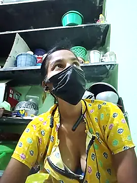 Snapshot of anusiya01 chatting on 02-28-25, 02:42 anusiya01 online show from 02-28-25, 02:42