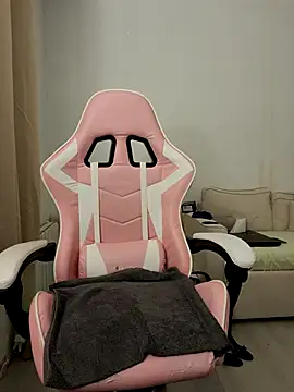 princess katey online show from 10-15-25, 07:19