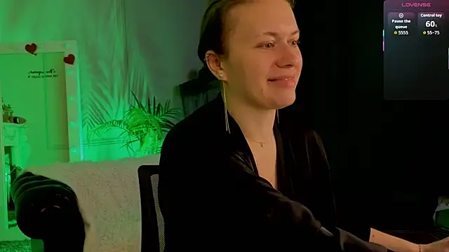 Ariell Margot  online show from 04-14-26, 05:46