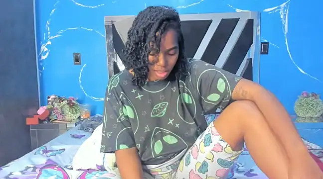 Snapshot of Cataleya19__ chatting on 12-16-24, 02:27 Cataleya19 online show from 12-16-24, 02:27