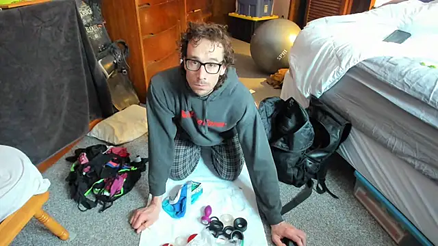 Snapshot of JamesCarvy chatting on 01-22-25, 03:18 JamesCarvy online show from 01-22-25, 03:18