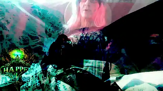 Snapshot of HappenSinVegas chatting on 10-02-25, 06:48 HappenSinVegas online show from 10-02-25, 06:48