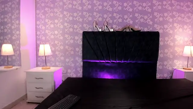 BritneySweet  online show from 04-25-26, 03:31