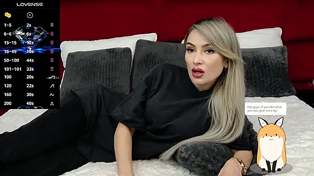 Snapshot of MinnieMe chatting on 09-26-25, 07:07 MinnieMe online show from 09-26-25, 07:07