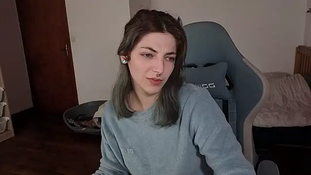 Snapshot of Nixxy_naughty chatting on 01-11-26, 08:47 Nixxy naughty online show from 01-11-26, 08:47