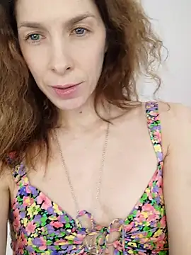 YourSuperModel online show from 02-04-26, 09:04