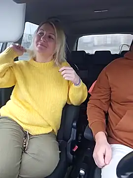 Snapshot of -Schweppes- chatting on 12-23-24, 08:33 -Schweppes- online show from 12-23-24, 08:33