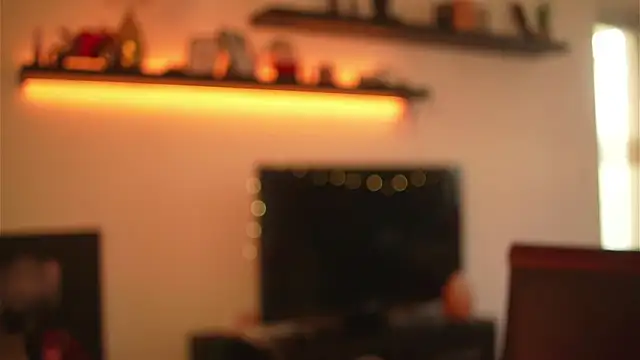 Bellis Perenis online show from 12-19-24, 08:45