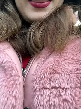 Snapshot of Angelwithsex chatting on 12-29-24, 02:52 Angelwithsex online show from 12-29-24, 02:52