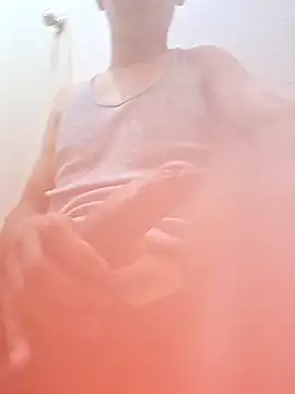 Snapshot of Brayan-_ chatting on 09-16-25, 02:01 Brayan-  online show from 09-16-25, 02:01