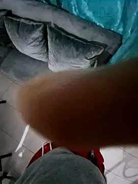 Snapshot of Brayan-_ chatting on 09-21-25, 07:48 Brayan-  online show from 09-21-25, 07:48