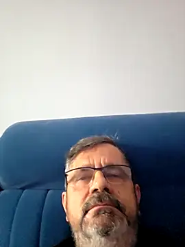 Snapshot of axecoman60 chatting on 12-03-25, 08:56 axecoman60 online show from 12-03-25, 08:56