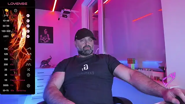 MAGABEAR077 online show from 04-25-26, 05:21