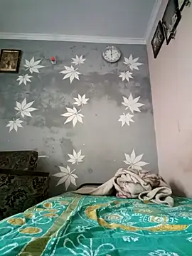 Snapshot of Kavya_kapoor chatting on 02-25-25, 12:24 Kavya kapoor online show from 02-25-25, 12:24