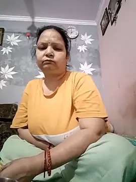 Snapshot of Kavya_kapoor chatting on 03-01-25, 01:22 Kavya kapoor online show from 03-01-25, 01:22