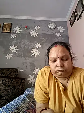 Snapshot of Kavya_kapoor chatting on 03-11-25, 07:04 Kavya kapoor online show from 03-11-25, 07:04