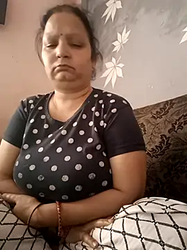 Snapshot of Kavya_kapoor chatting on 03-13-25, 01:54 Kavya kapoor online show from 03-13-25, 01:54