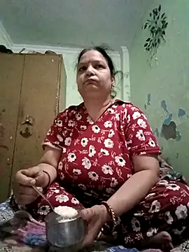 Snapshot of Kavya_kapoor chatting on 09-21-25, 11:23 Kavya kapoor online show from 09-21-25, 11:23