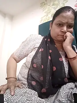 Snapshot of Kavya_kapoor chatting on 09-23-25, 07:55 Kavya kapoor online show from 09-23-25, 07:55