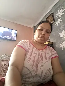 Snapshot of Kavya_kapoor chatting on 09-26-25, 01:31 Kavya kapoor online show from 09-26-25, 01:31