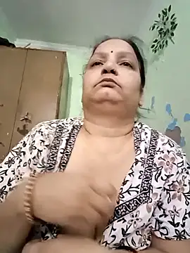 Snapshot of Kavya_kapoor chatting on 09-28-25, 05:07 Kavya kapoor online show from 09-28-25, 05:07