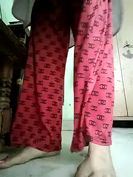 Snapshot of Kavya_kapoor chatting on 10-15-25, 05:24 Kavya kapoor online show from 10-15-25, 05:24