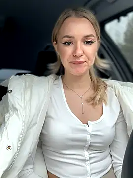 Devill Angel  online show from 11-17-25, 09:26