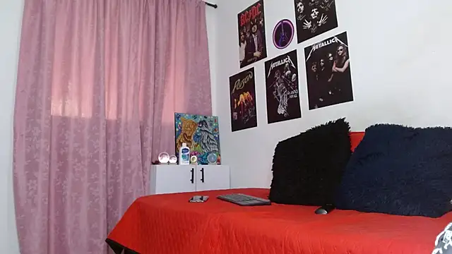 scarlett  morgan online show from 11-21-25, 02:38