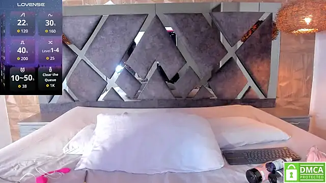 Rose Evans   online show from 12-02-25, 05:24