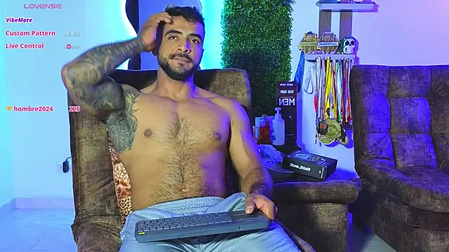 ERIC HARRISON online show from 12-31-24, 01:47