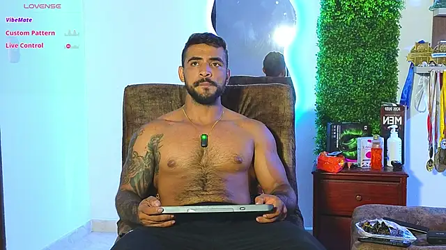 ERIC HARRISON online show from 01-08-25, 01:21