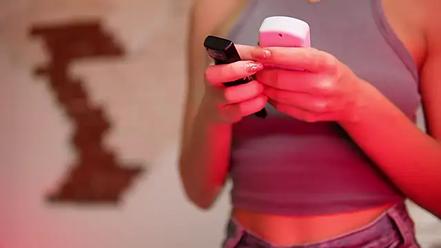 AngelinaCapri online show from 09-28-25, 05:18