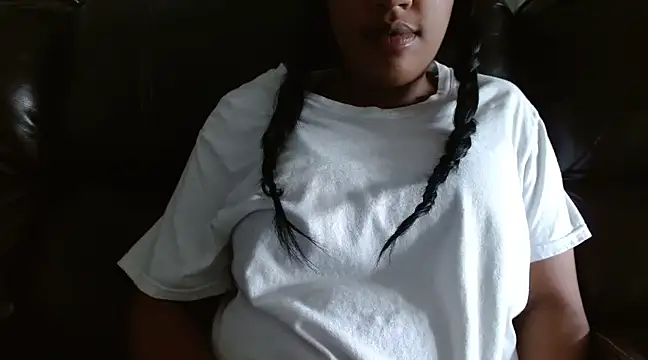 thekelliecapri online show from 12-23-24, 07:20