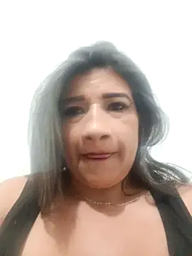 Snapshot of Hannahcandyy chatting on 02-08-25, 08:42 Hannahcandyy online show from 02-08-25, 08:42