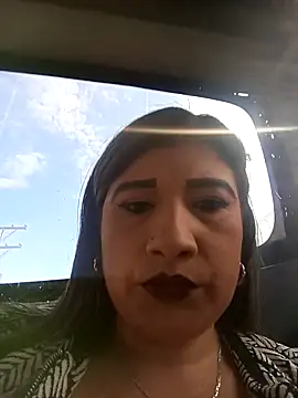 Snapshot of Hannahcandyy chatting on 02-21-25, 01:11 Hannahcandyy online show from 02-21-25, 01:11