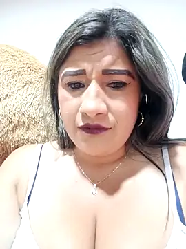 Snapshot of Hannahcandyy chatting on 02-27-25, 02:21 Hannahcandyy online show from 02-27-25, 02:21